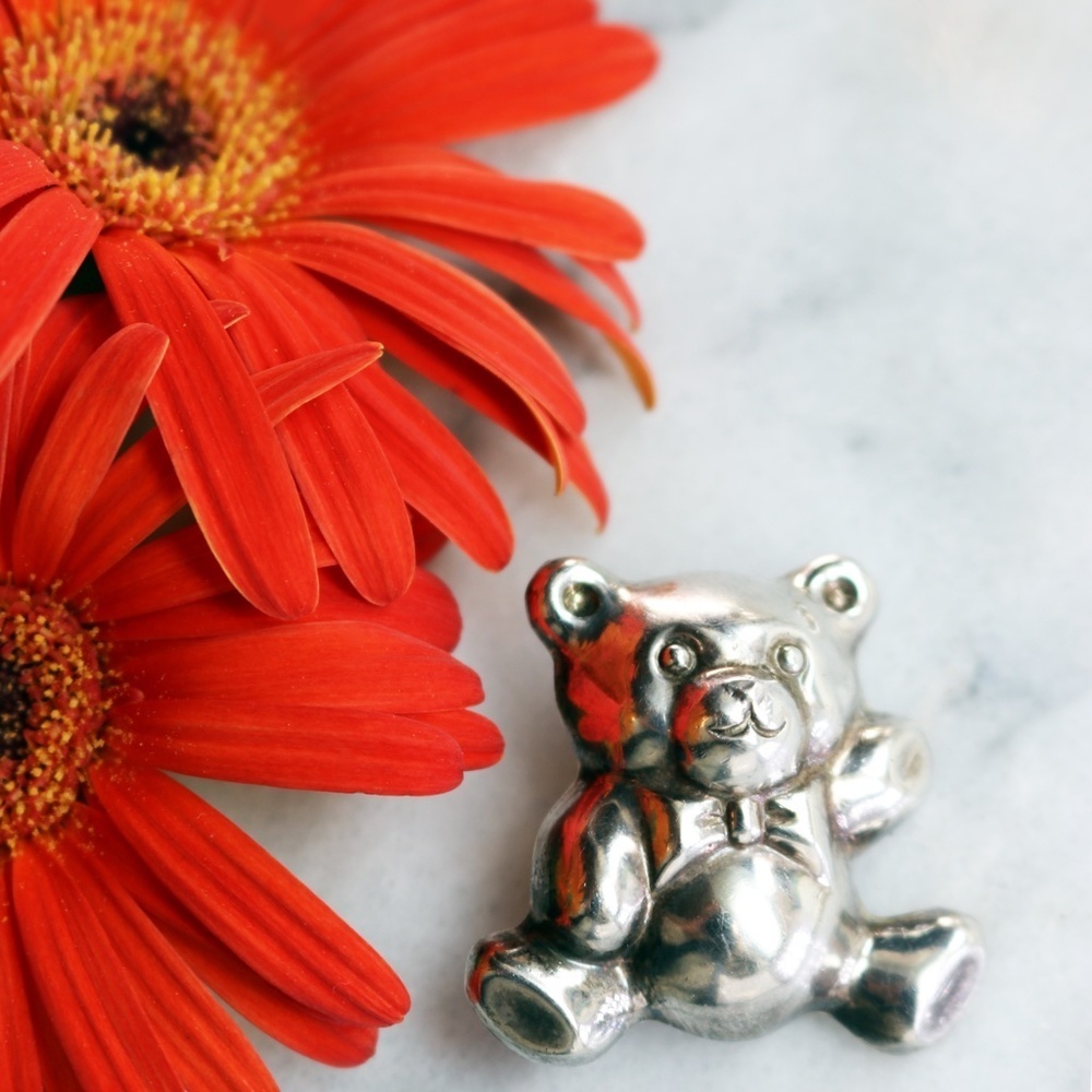 Vintage Sterling Silver Teddy Bear Brooch - Picture 10 of 15